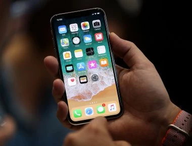 Εταιρείες καλούν την Apple να κάνει έρευνα για τα iphones και κατά πόσο είναι εθιστικά